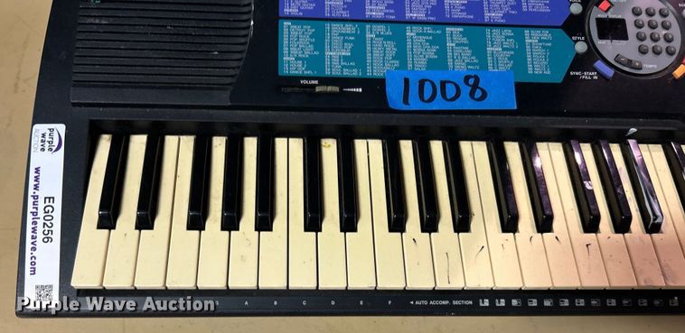 image for item EG0256 Yamaha AWM keyboard