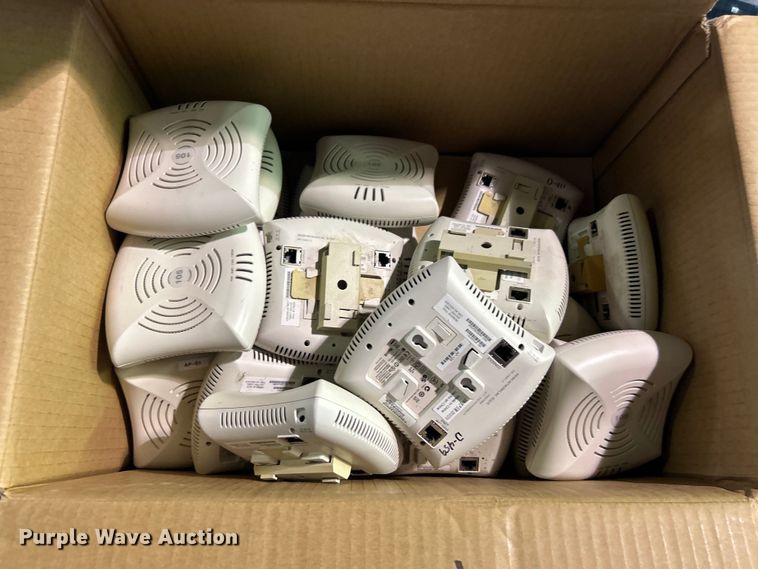 image for item EG0260 Approximately (70) Aruba Networks AP-105 Indoor Wi-Fi access points