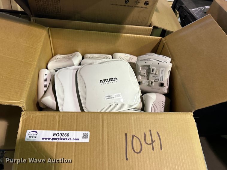 image for item EG0260 Approximately (70) Aruba Networks AP-105 Indoor Wi-Fi access points