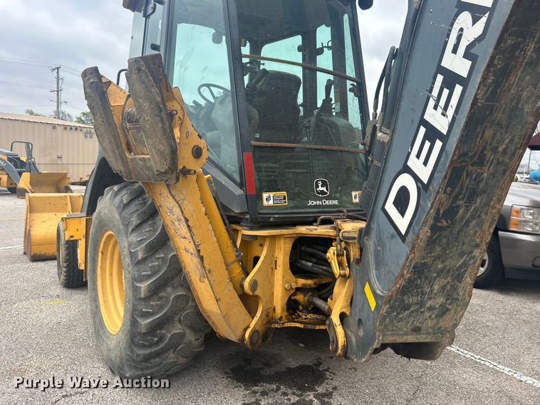 image for item EG0288 2009 John Deere 310SJ backhoe
