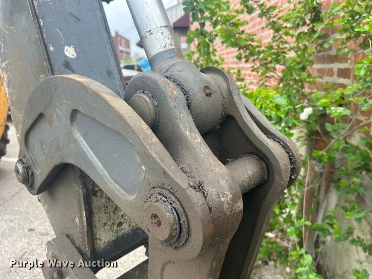 image for item EG0288 2009 John Deere 310SJ backhoe