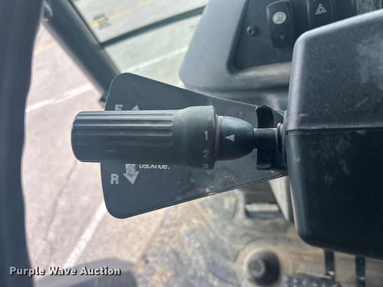 image for item EG0288 2009 John Deere 310SJ backhoe