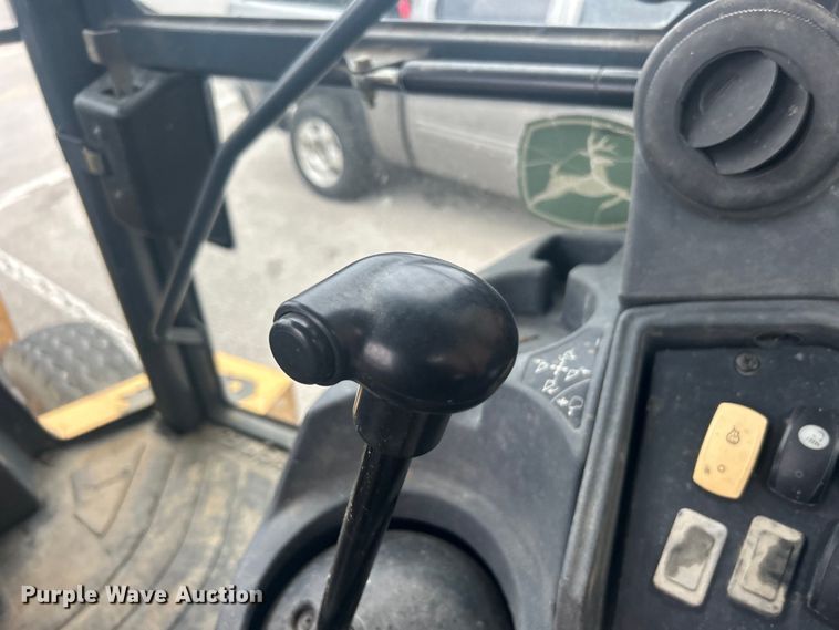 image for item EG0288 2009 John Deere 310SJ backhoe