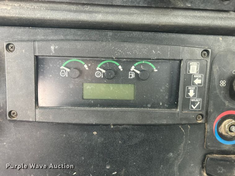 image for item EG0288 2009 John Deere 310SJ backhoe