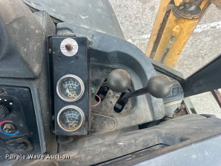 image for item EG0288 2009 John Deere 310SJ backhoe