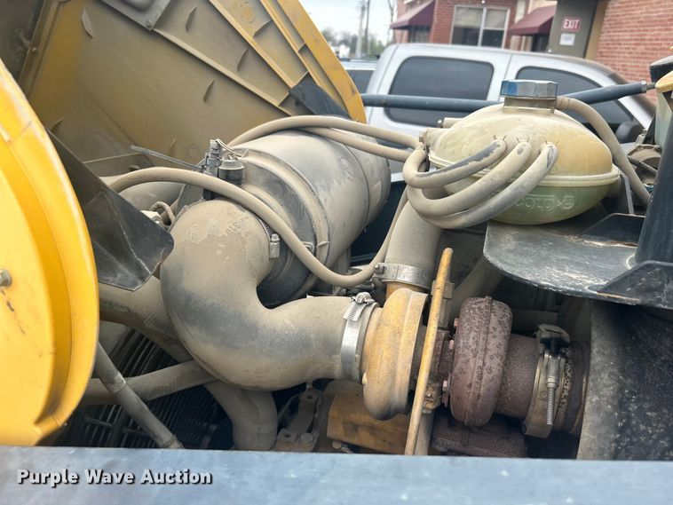 image for item EG0288 2009 John Deere 310SJ backhoe