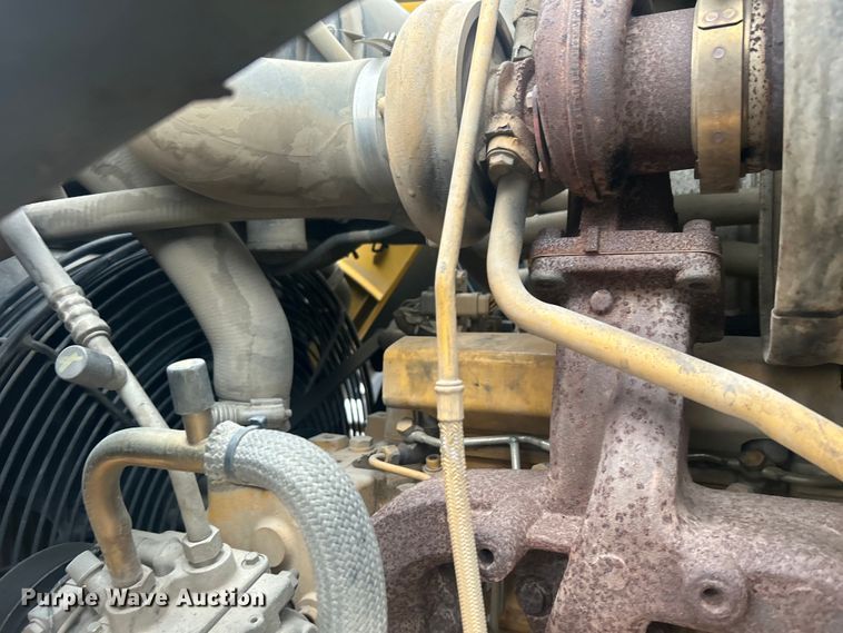 image for item EG0288 2009 John Deere 310SJ backhoe