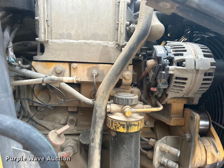 image for item EG0288 2009 John Deere 310SJ backhoe