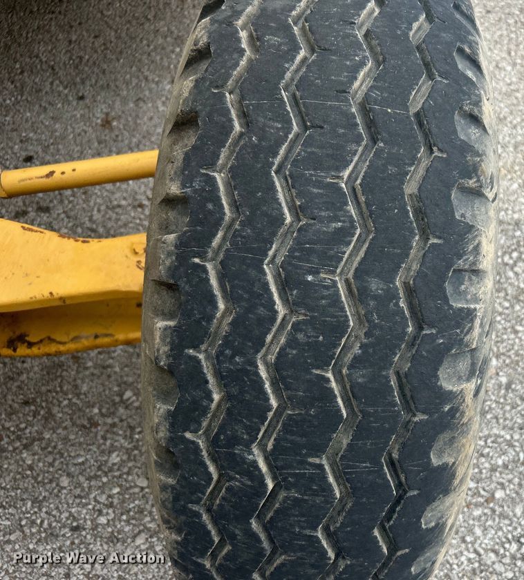 image for item EG0288 2009 John Deere 310SJ backhoe