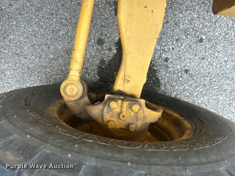 image for item EG0288 2009 John Deere 310SJ backhoe