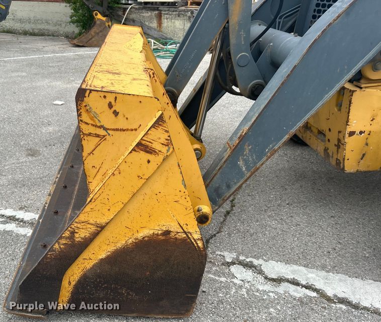 image for item EG0289 2008 John Deere 310SJ backhoe