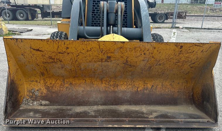 image for item EG0289 2008 John Deere 310SJ backhoe