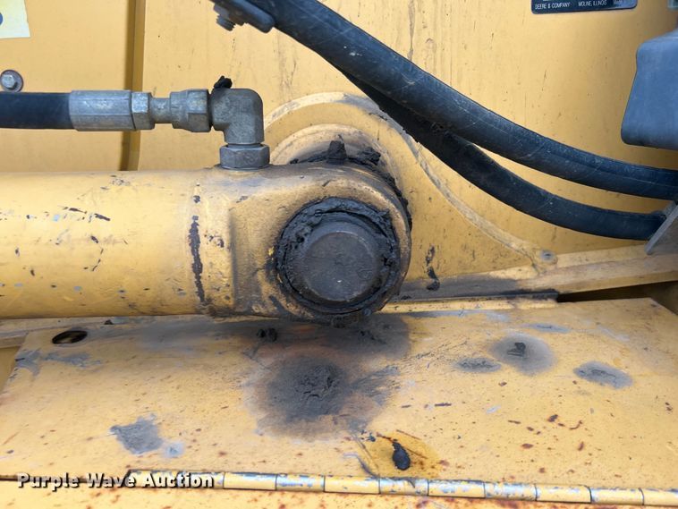 image for item EG0289 2008 John Deere 310SJ backhoe