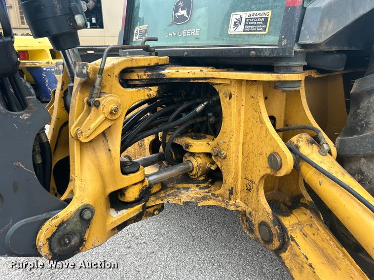 image for item EG0289 2008 John Deere 310SJ backhoe