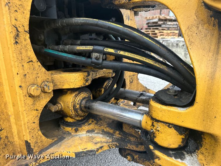 image for item EG0289 2008 John Deere 310SJ backhoe