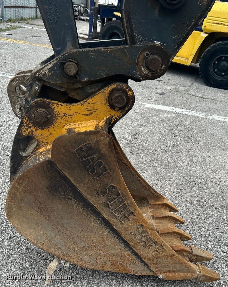 image for item EG0289 2008 John Deere 310SJ backhoe