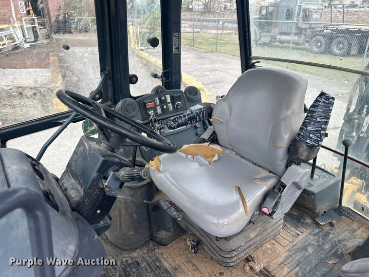 image for item EG0289 2008 John Deere 310SJ backhoe