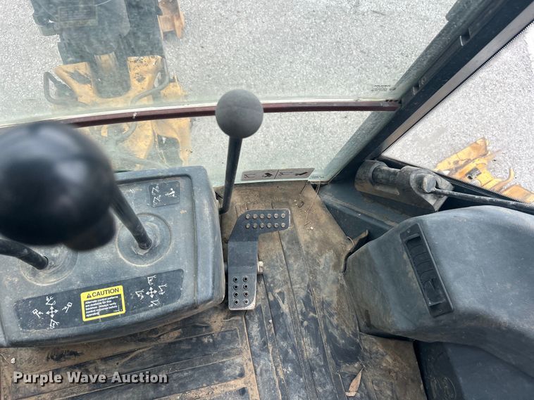 image for item EG0289 2008 John Deere 310SJ backhoe