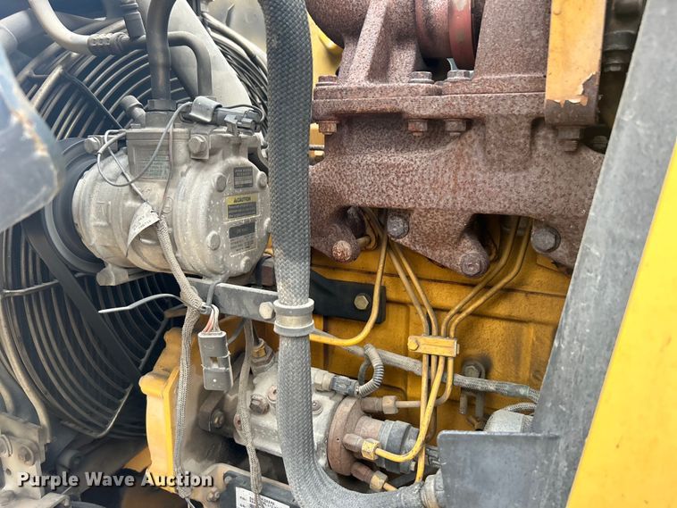 image for item EG0289 2008 John Deere 310SJ backhoe