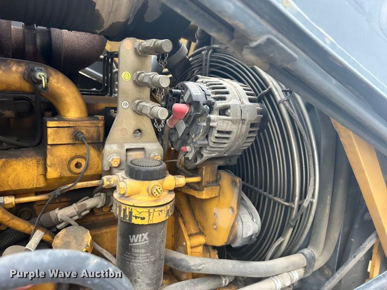 image for item EG0289 2008 John Deere 310SJ backhoe