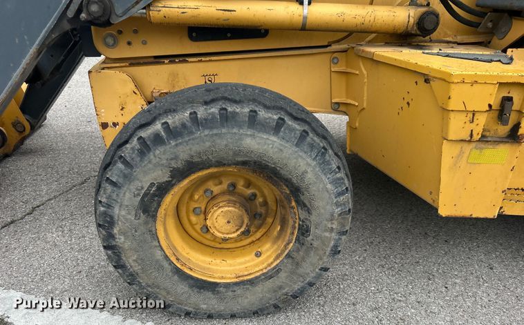 image for item EG0289 2008 John Deere 310SJ backhoe