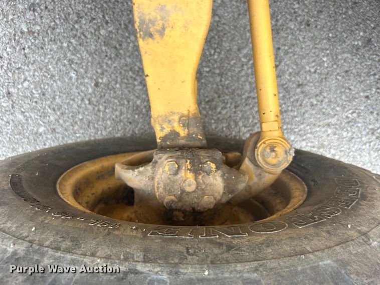 image for item EG0289 2008 John Deere 310SJ backhoe