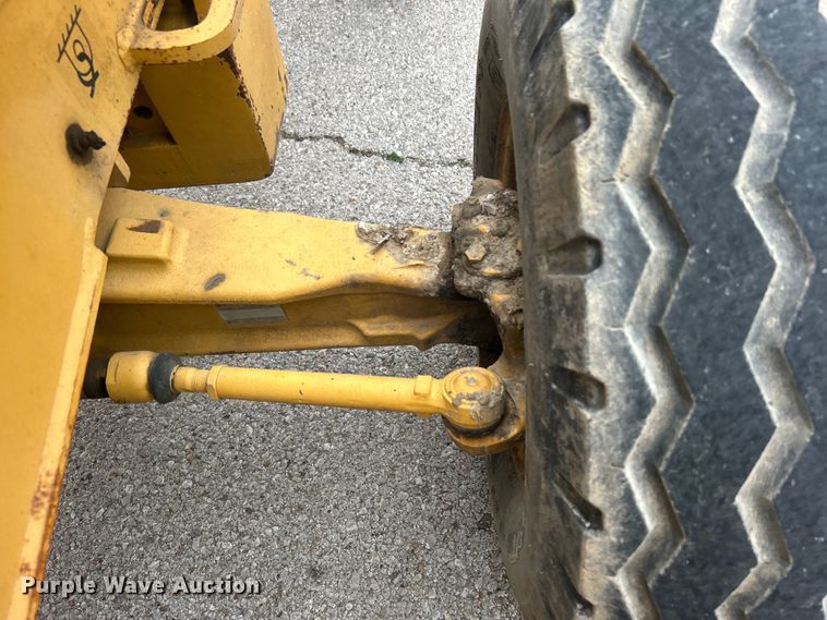 image for item EG0289 2008 John Deere 310SJ backhoe