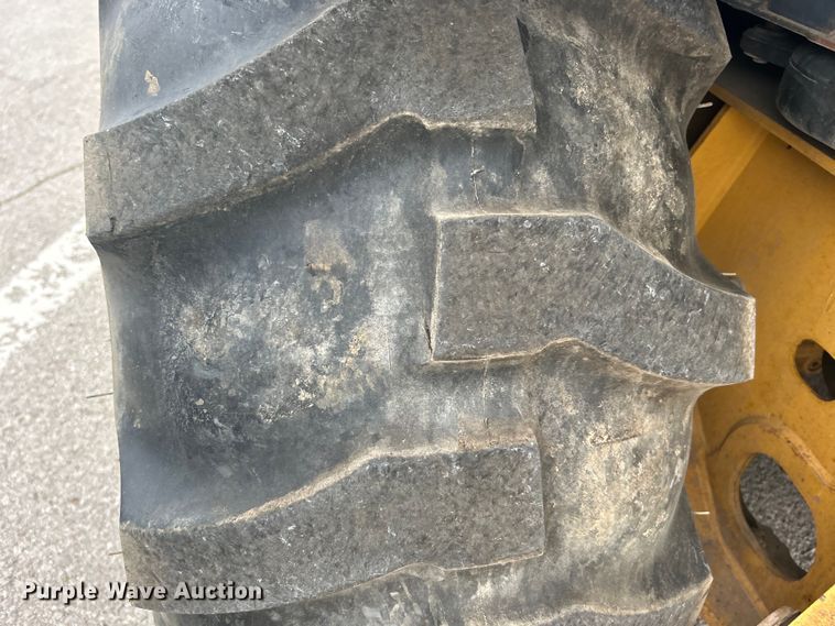 image for item EG0289 2008 John Deere 310SJ backhoe