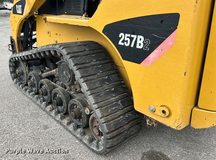 image for item EG0293 2010 Caterpillar 257B Series II tracked skid steer loader