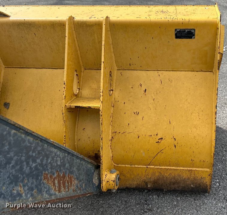 image for item EG0298 2009 John Deere  310SJ backhoe