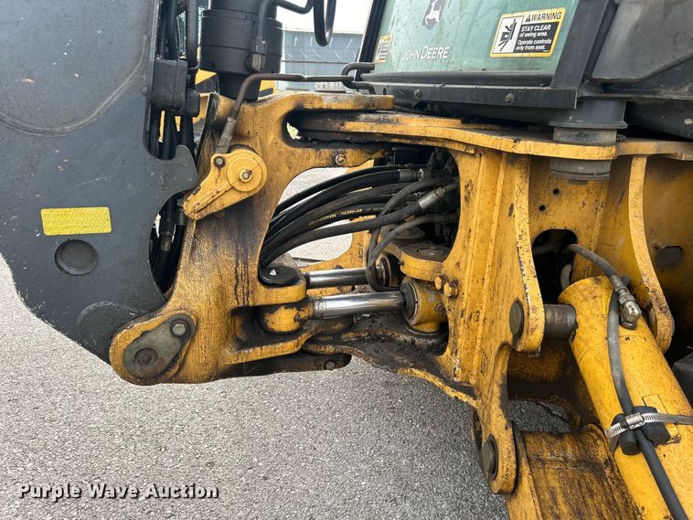 image for item EG0298 2009 John Deere  310SJ backhoe