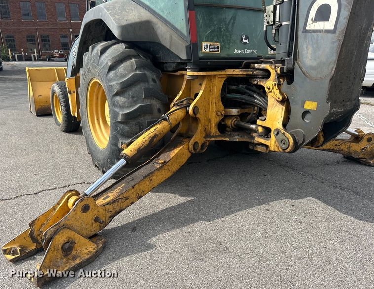 image for item EG0298 2009 John Deere  310SJ backhoe