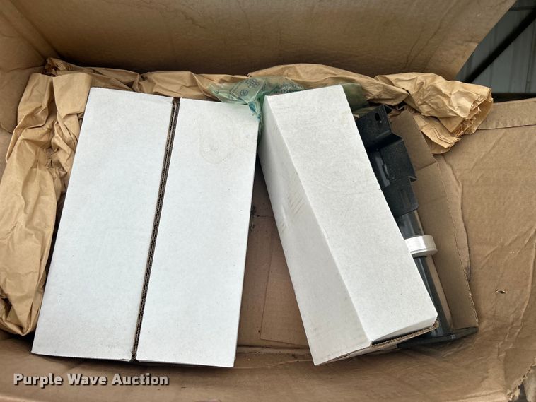 image for item EG0299 Law enforcement equipment