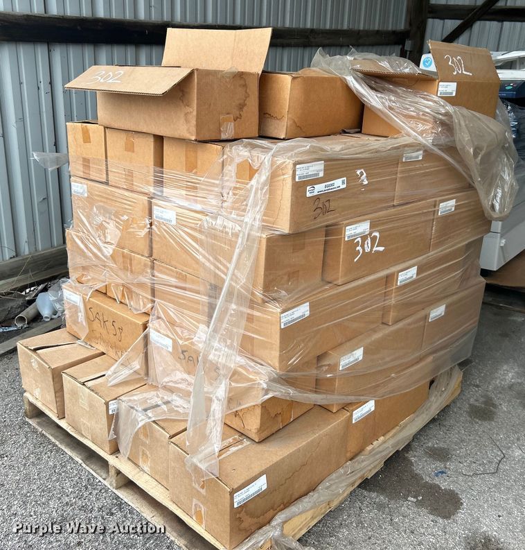 image for item EG0302 Approx. 50 Whelen SAK58 SA315P siren speaker mount bracket