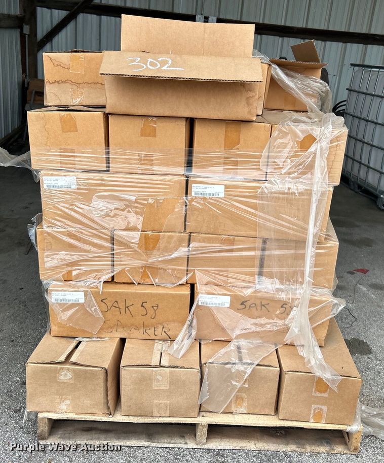 image for item EG0302 Approx. 50 Whelen SAK58 SA315P siren speaker mount bracket