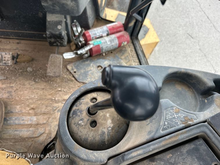 image for item EG0306 2008 John Deere 310SJ backhoe