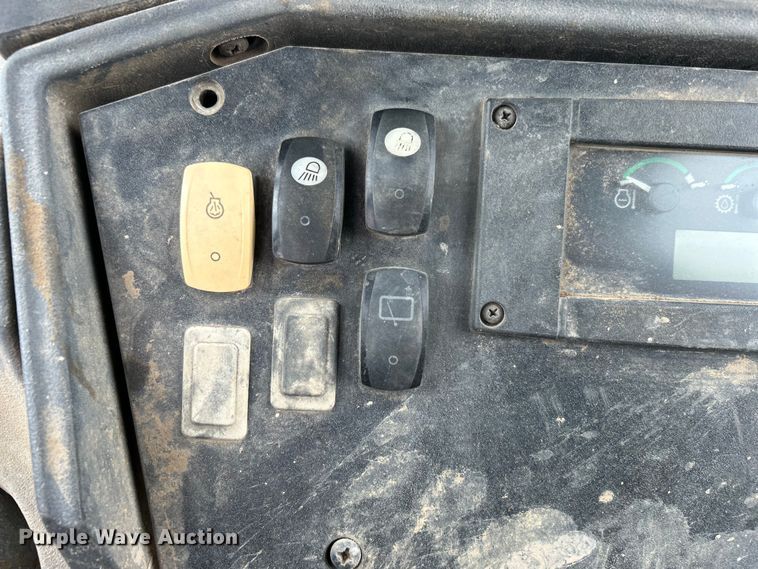 image for item EG0306 2008 John Deere 310SJ backhoe