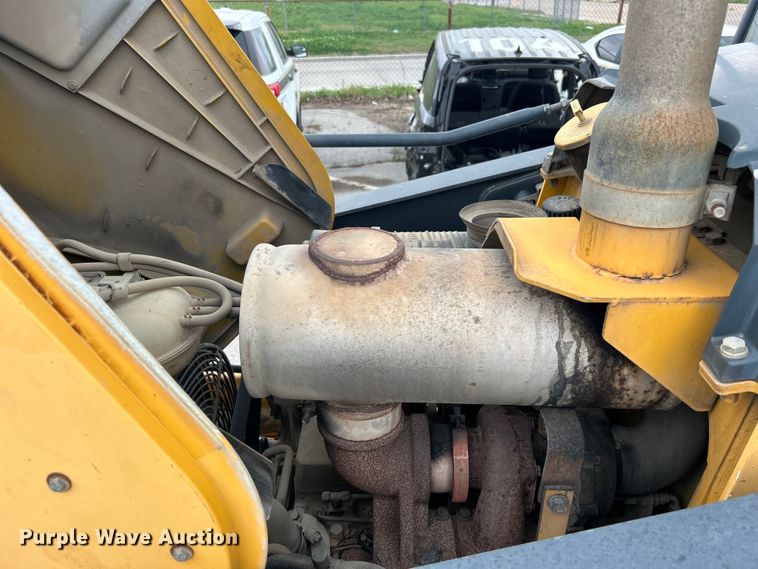 image for item EG0306 2008 John Deere 310SJ backhoe