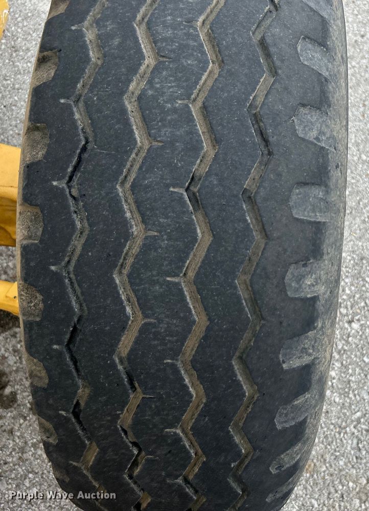 image for item EG0306 2008 John Deere 310SJ backhoe