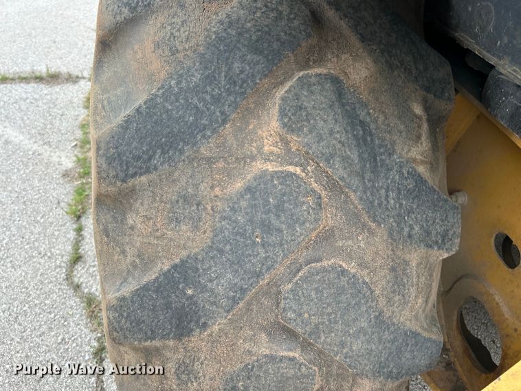 image for item EG0306 2008 John Deere 310SJ backhoe