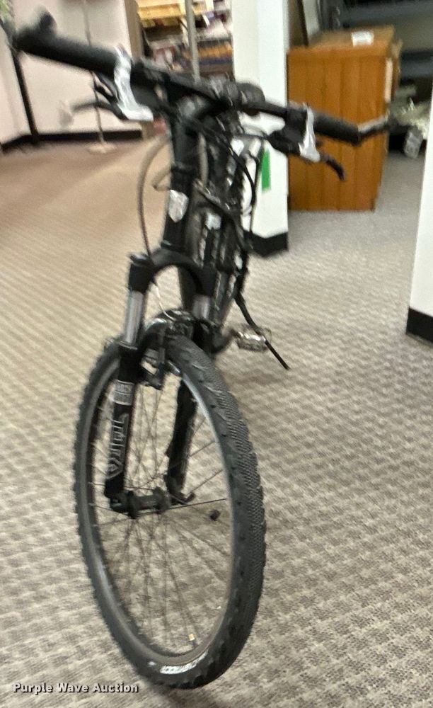 image for item EG0328 Trek  Alpha aluminum road bicycle