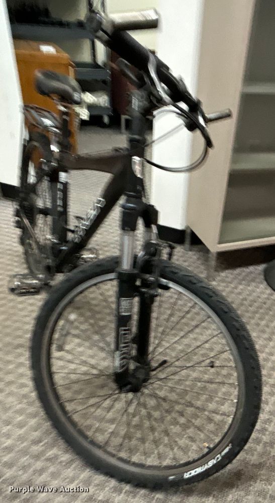 image for item EG0328 Trek  Alpha aluminum road bicycle