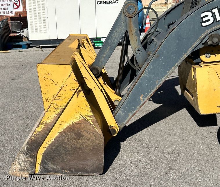 image for item EG0330 2009 John Deere 310SJ backhoe