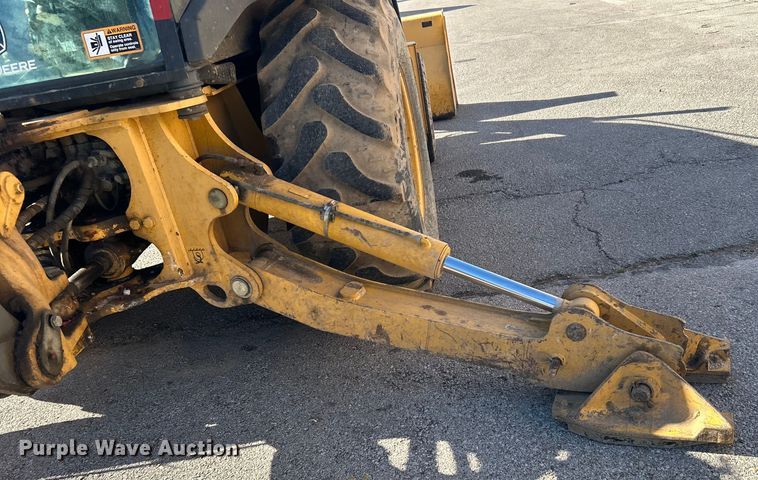 image for item EG0330 2009 John Deere 310SJ backhoe