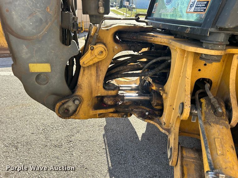 image for item EG0330 2009 John Deere 310SJ backhoe