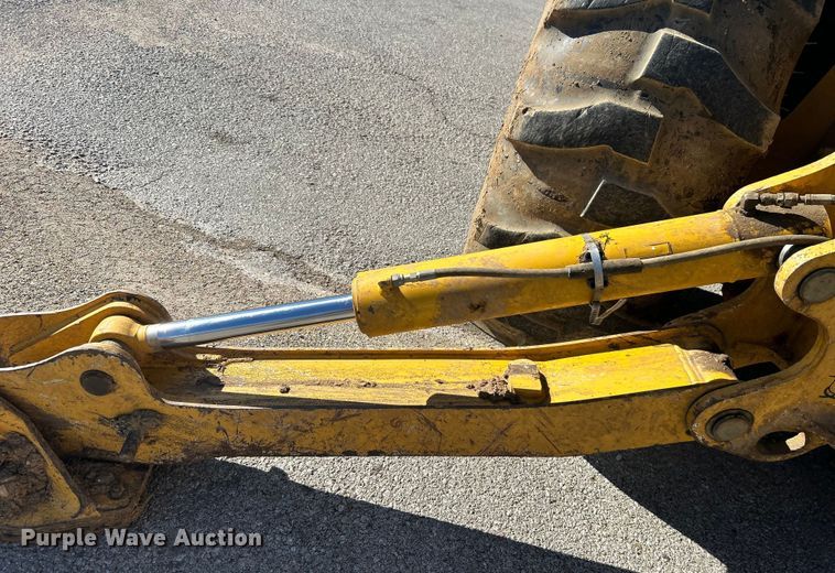 image for item EG0330 2009 John Deere 310SJ backhoe