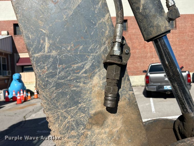 image for item EG0330 2009 John Deere 310SJ backhoe