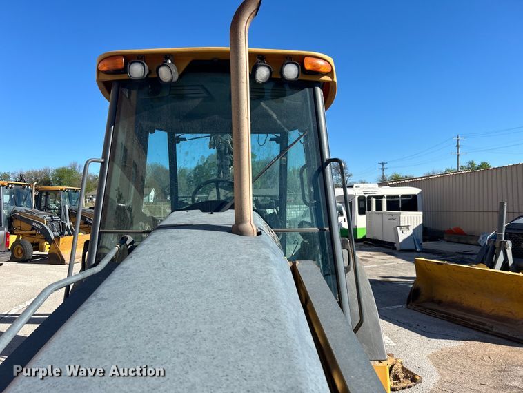 image for item EG0330 2009 John Deere 310SJ backhoe