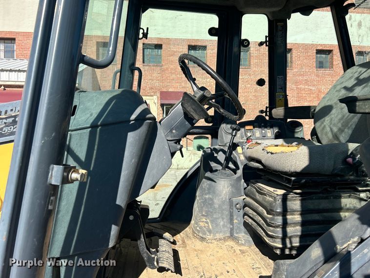 image for item EG0330 2009 John Deere 310SJ backhoe