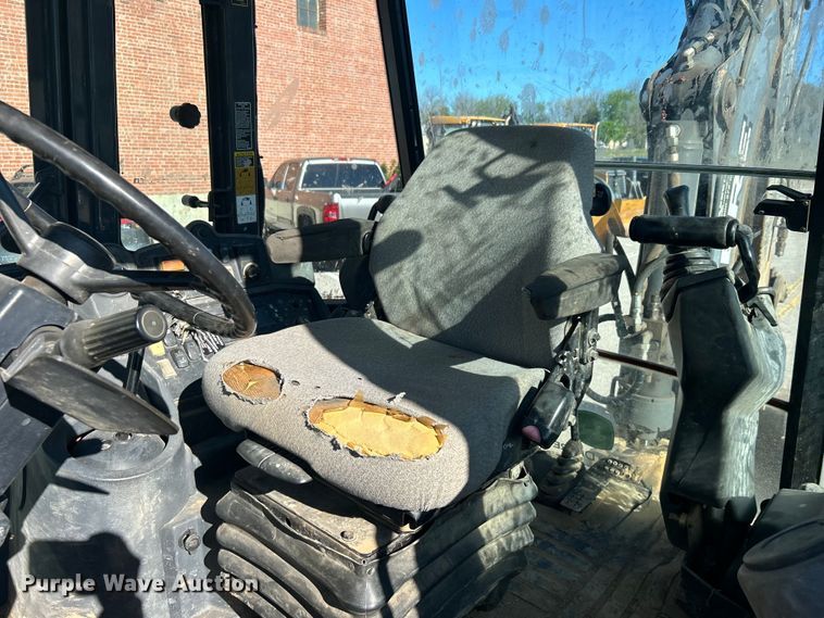 image for item EG0330 2009 John Deere 310SJ backhoe